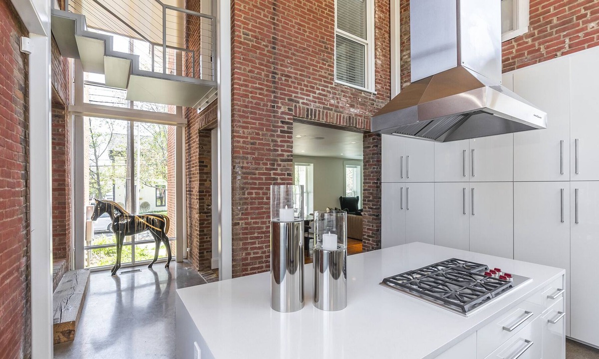 Historic South Hill House | Brick Hous - Downtown Lexington