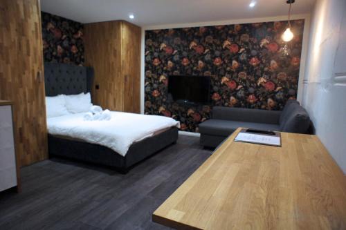 Spitalfields Apartment | Brick Lane Studios