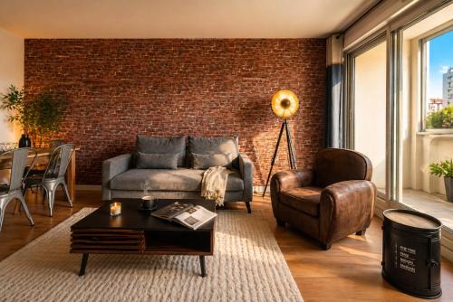 Roseraie - Orgemont Apartment | Brick Loft - Idéale famille & proche centre-ville