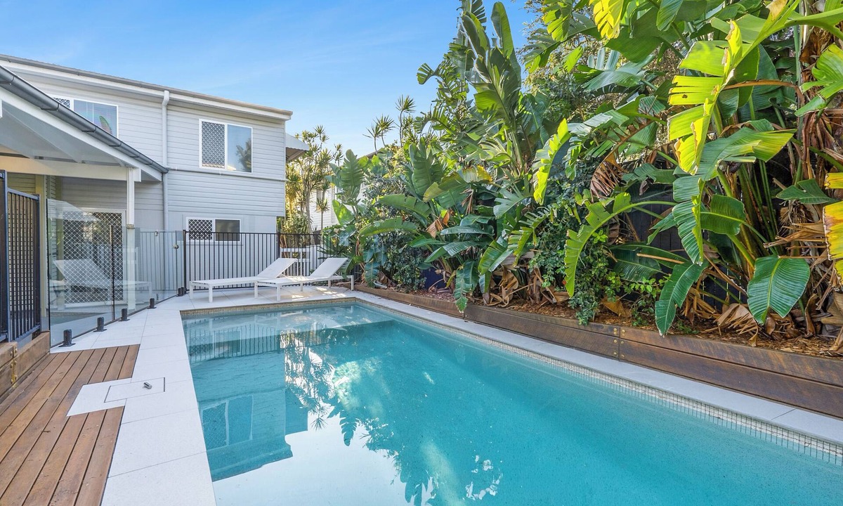 Margate Villa | Bridgeport pet-friendly Pool Getaway