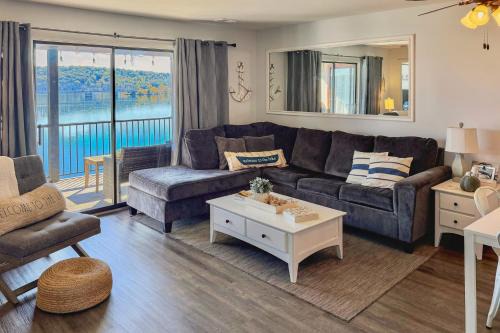Kimberling City Apartment | Bridgewater Retreat Near SDC - Step-Free Access!