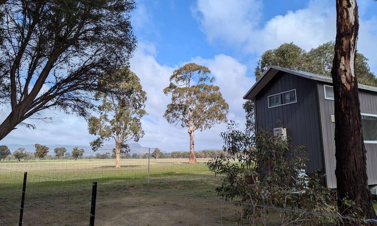 Dadswells Bridge House | Briggs' Bluff View at Grampians' Edge by Tiny Away