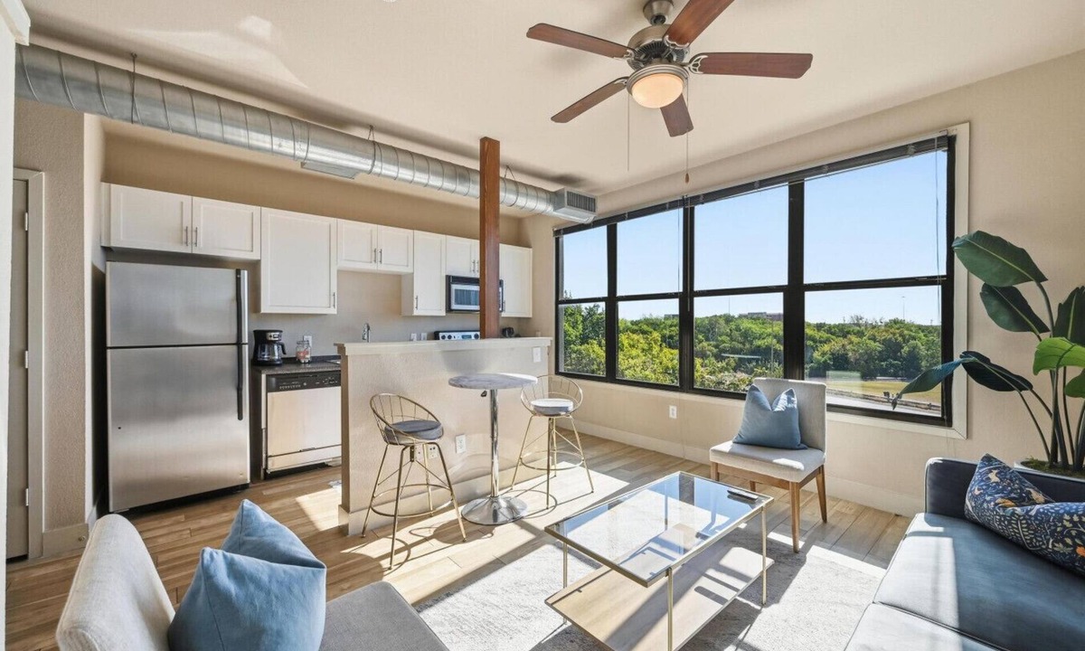 Downtown Fort Worth Condo | Bright, Airy — All You Need, Walk Downtown!