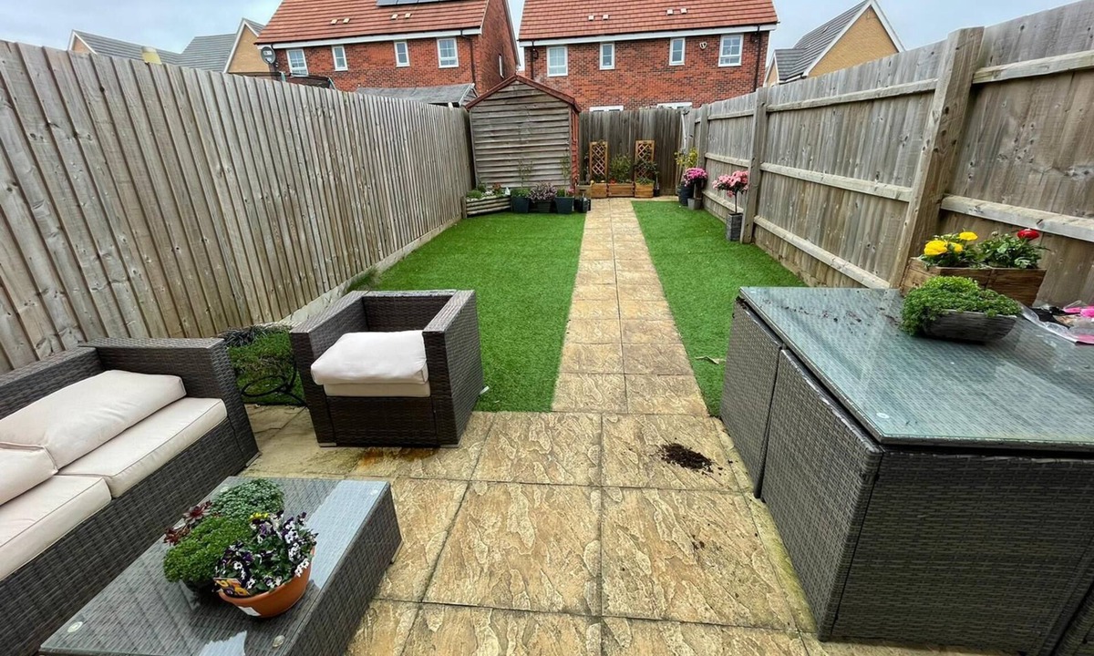 Wellingborough House | Bright and Airey House