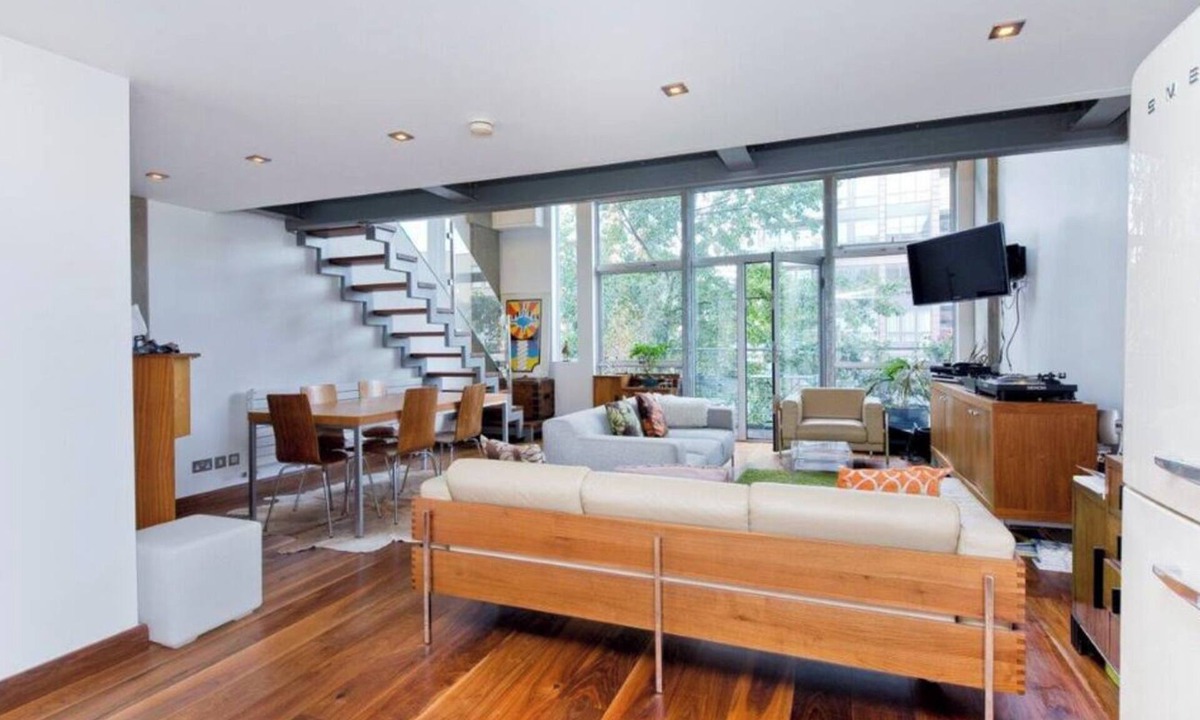 Haggerston Apartment | Bright and Airy 2BD Flat in Haggerston