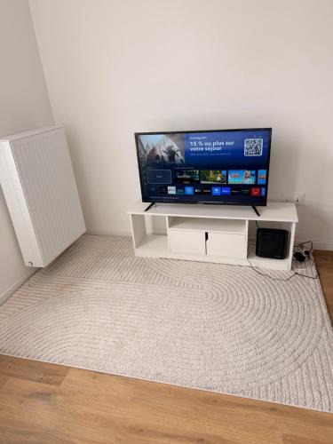 Champs-sur-Marne Apartment | Bright and cozy studio entre Paris et Disneyland