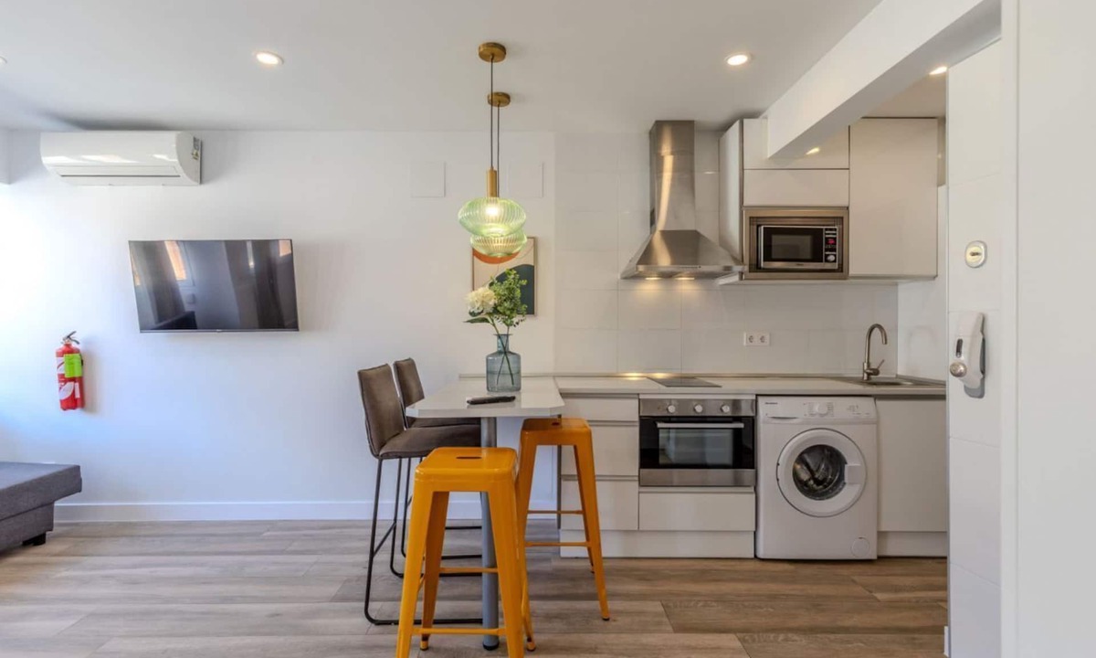 Carabanchel Apartment | Bright and Fantastic Studio - Apartment Puerta Toledo