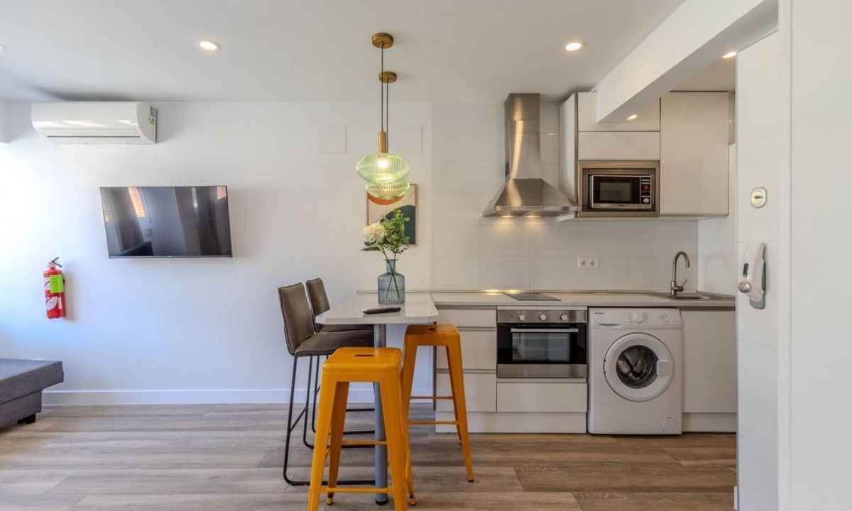 Carabanchel Apartment | Bright and Fantastic Studio - Apartment Puerta Toledo