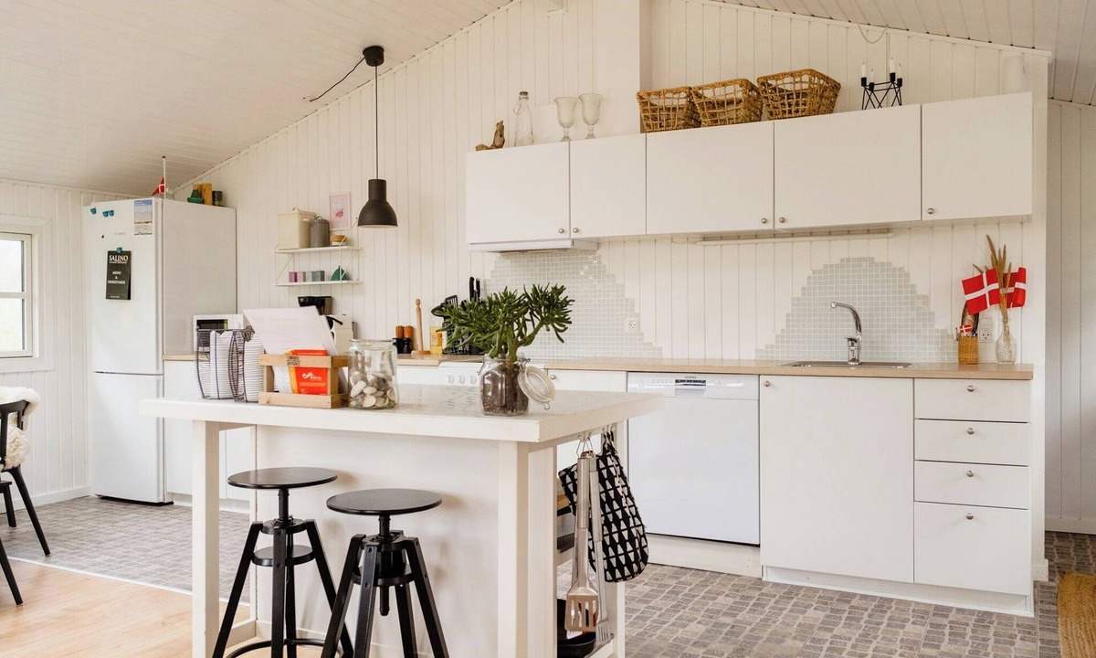 Grønhøj House | Bright and lovely summerhouse in Løkken