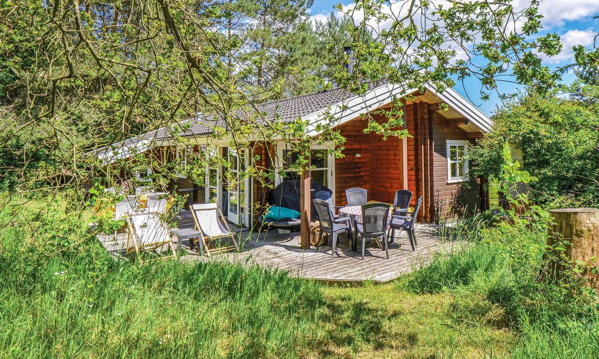 Femmøller House | Bright and welcoming cottage.