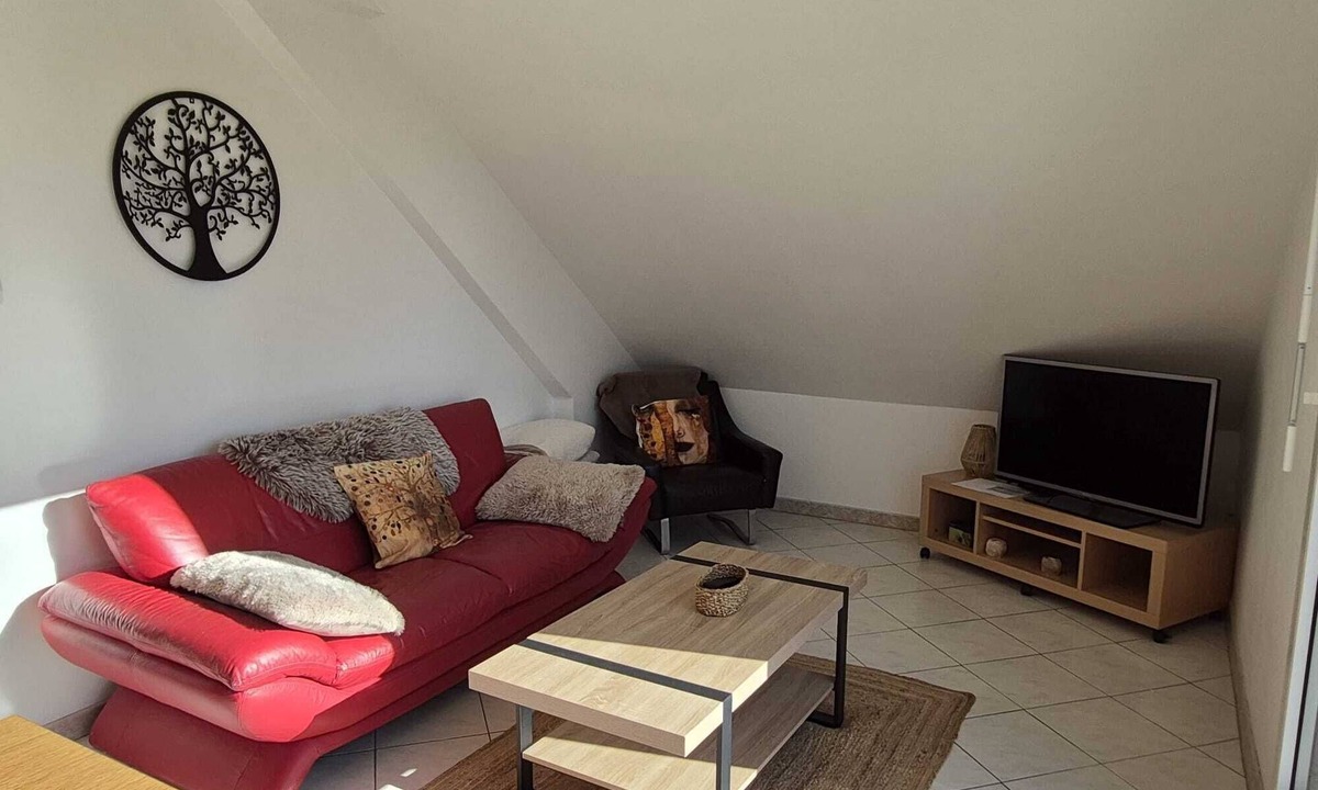 Haguenau Apartment | Bright apartment in a house
