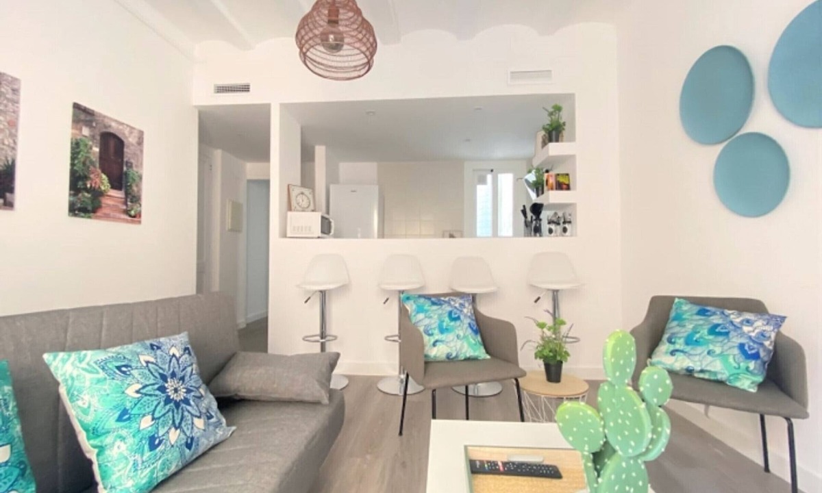 Old Town Apartment | Bright apartment in the historic center of Tarragona