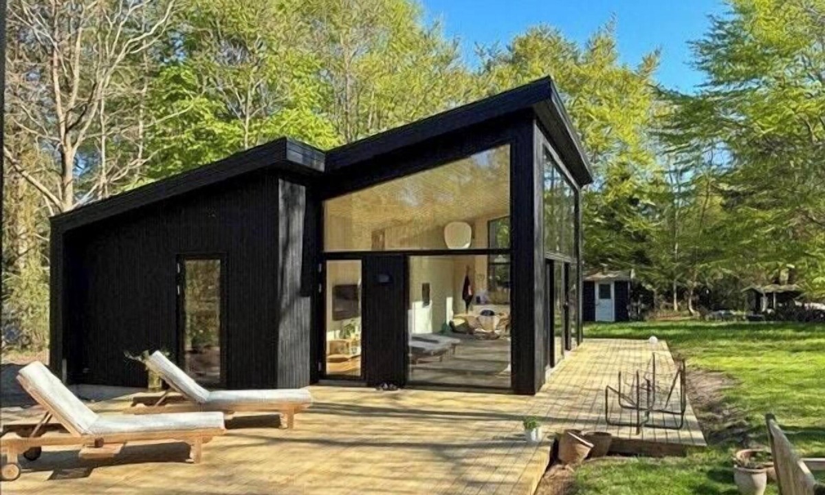 Rrvig House | Bright architectural summer house in Rørvig