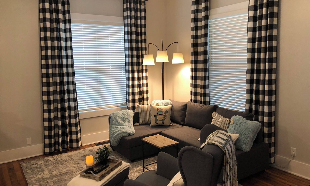 Springfield House | Bright & Beautiful Turn-of-the-Century Modern Home