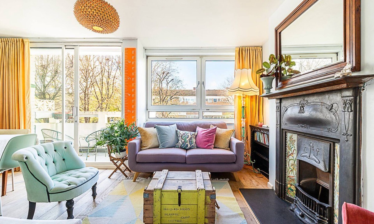 Haggerston Apartment | Bright & Bold Hackney Escape