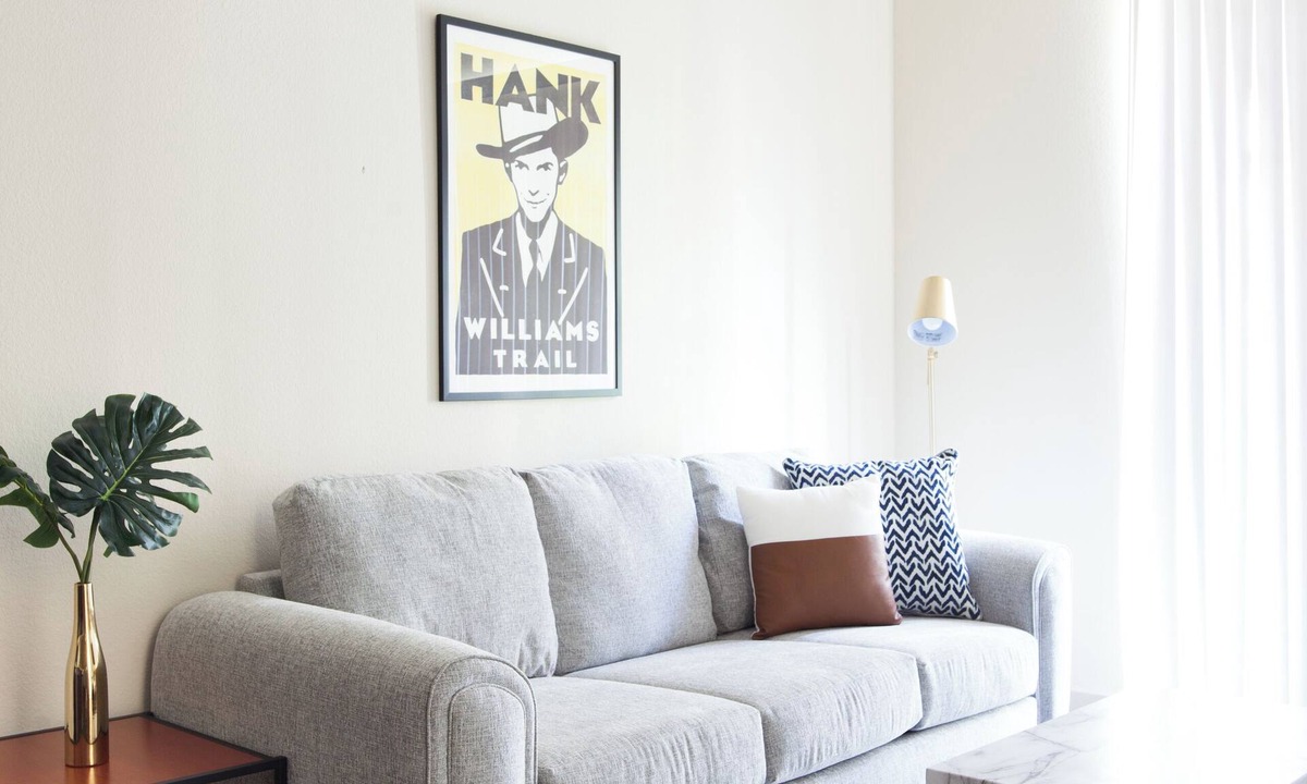 Montgomery Apartment | Bright & Comfortable 1BR | Close to Capitol