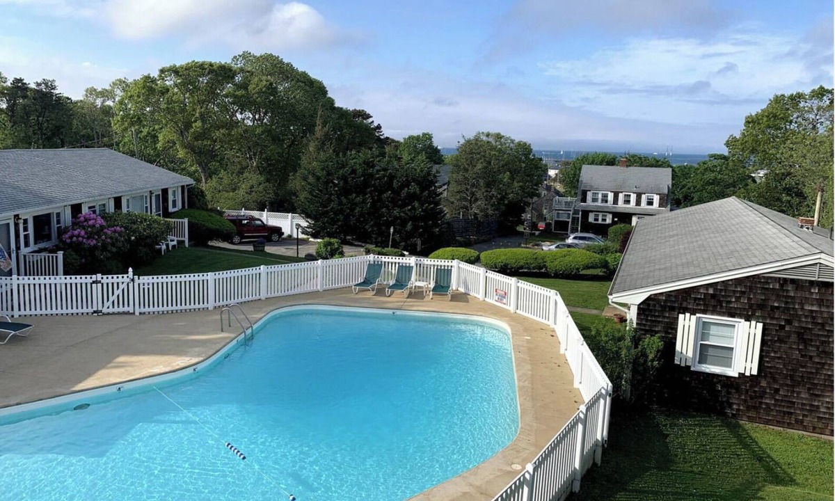 Tisbury Condo | Bright condo w Pool, walking distance to town!