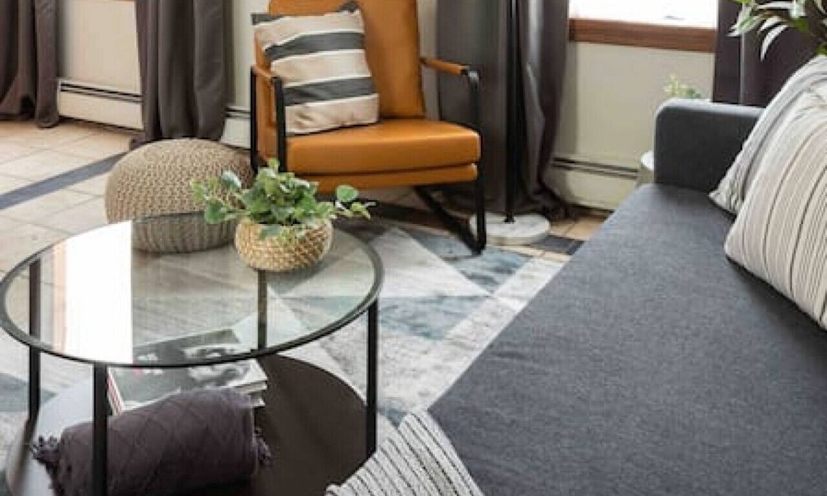 Downtown Apartment | Bright Downtown New Haven Escape