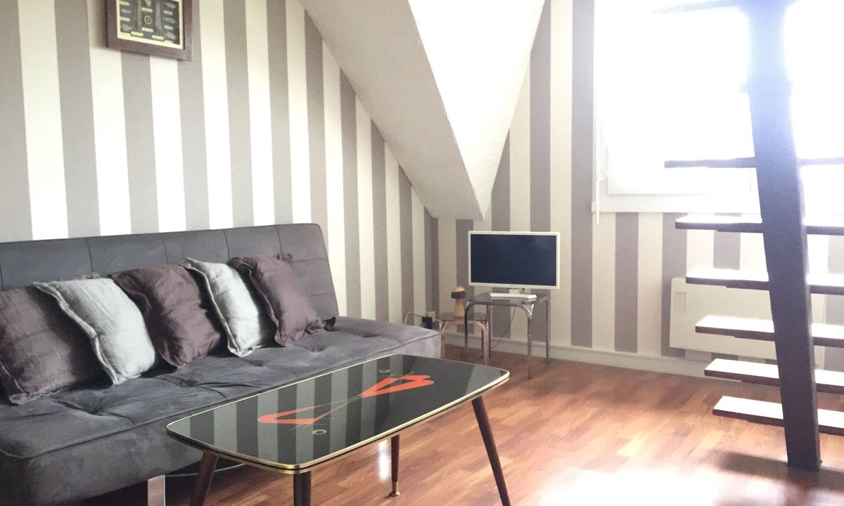 Courtoisville-Sillon-Moka Apartment | Bright duplex apartment near the sea