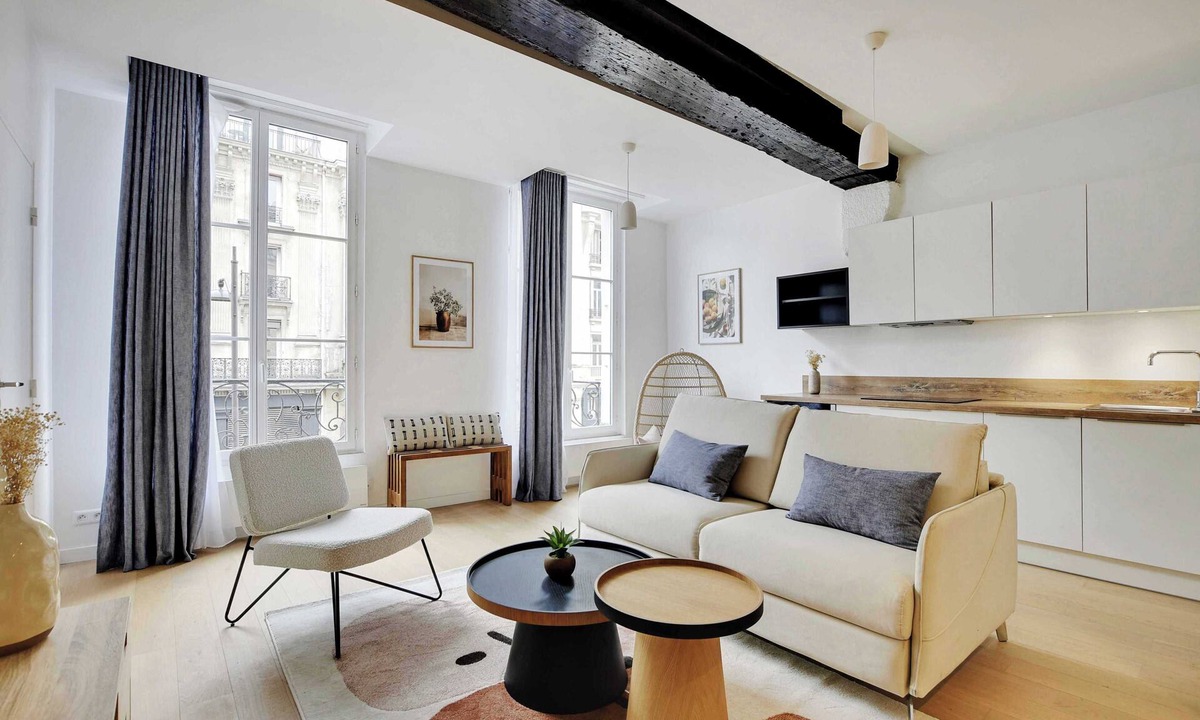 Arts-et-Metiers Apartment | Bright Flat in Central Le Marais with 2 Bedrooms and central AC