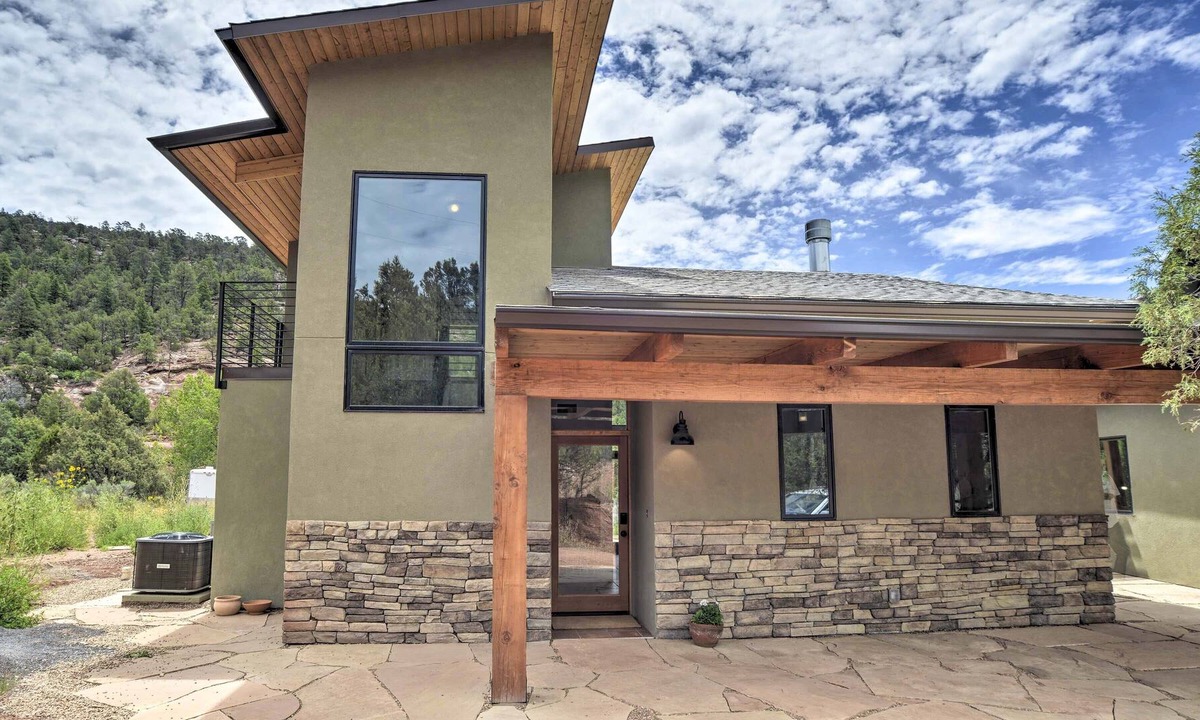 Canoncito Cottage | Bright & Modern Desert Home 17 Mi to Santa Fe