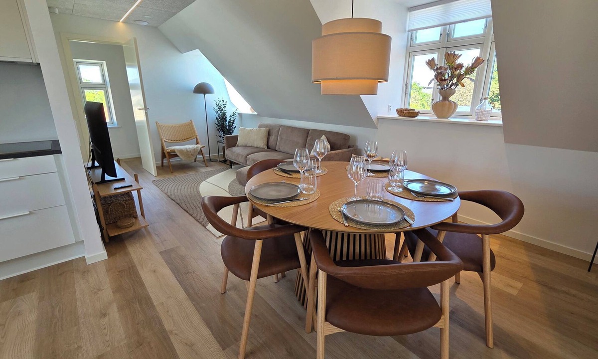 Tranebjerg Apartment | Bright modern holiday apartment on Samsø