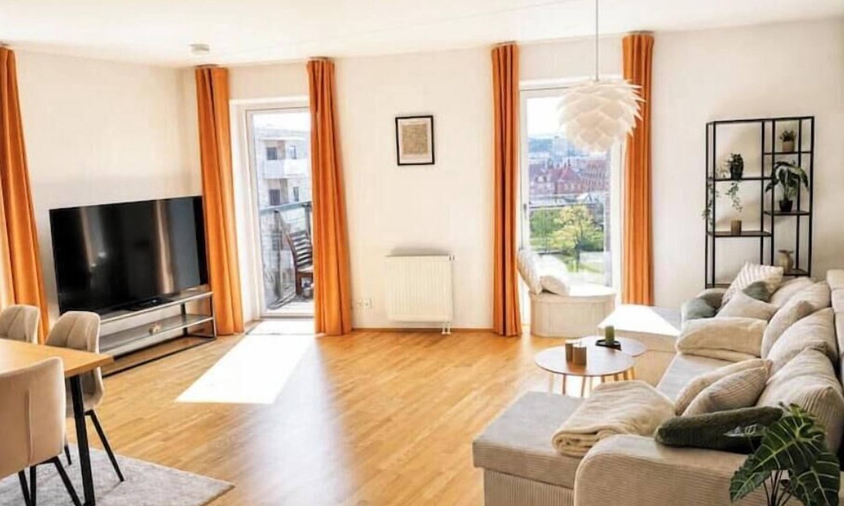 Vesterbro Apartment | Bright penthouse with panoramic views in Ceresbyen - close to Aarhus city center