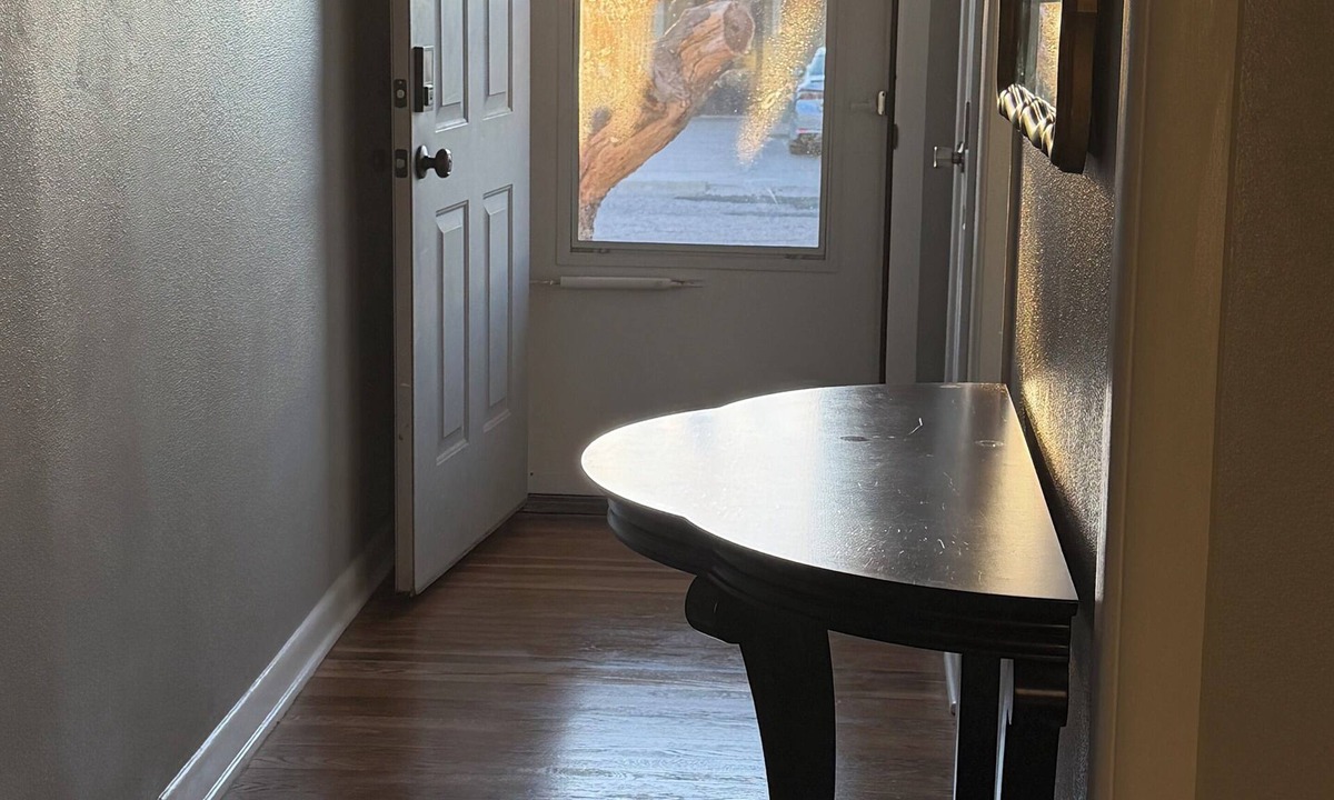 Alamogordo House | Bright, Renovated Home by White Sands National Park & Sacramento Mountains