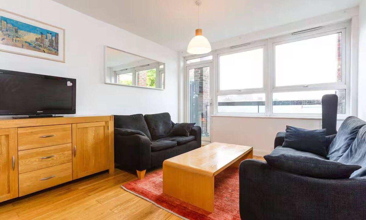 Canonbury Apartment | Bright & Spacious 2 Bed Islington Flat | Fast Wi-Fi