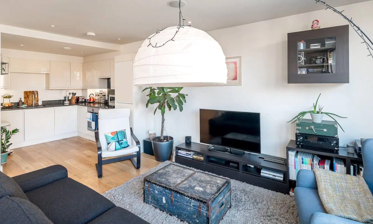 Battersea Apartment | Bright Spacious 2bed 2bath in Battersea