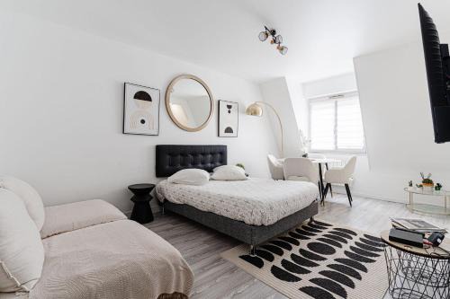Deauville City Centre House | Bright Studio 3P – Close to Deauville Beach