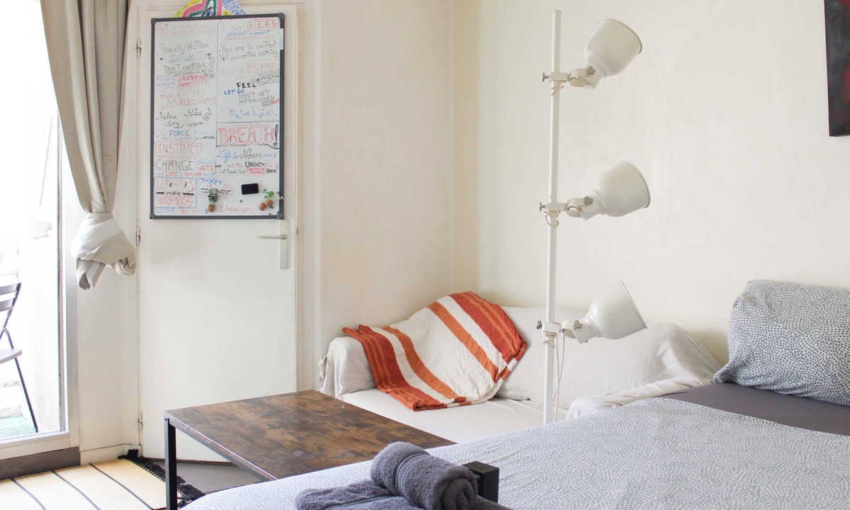 Vanves Apartment | Bright studio in Vanves, near Paris