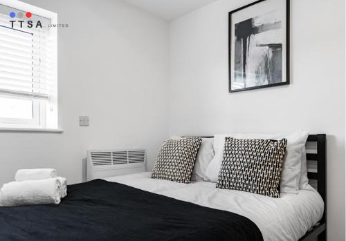 Woodside Apartment | Bright Studio with En-suite & Kitchenette A4 - Norwood Junction