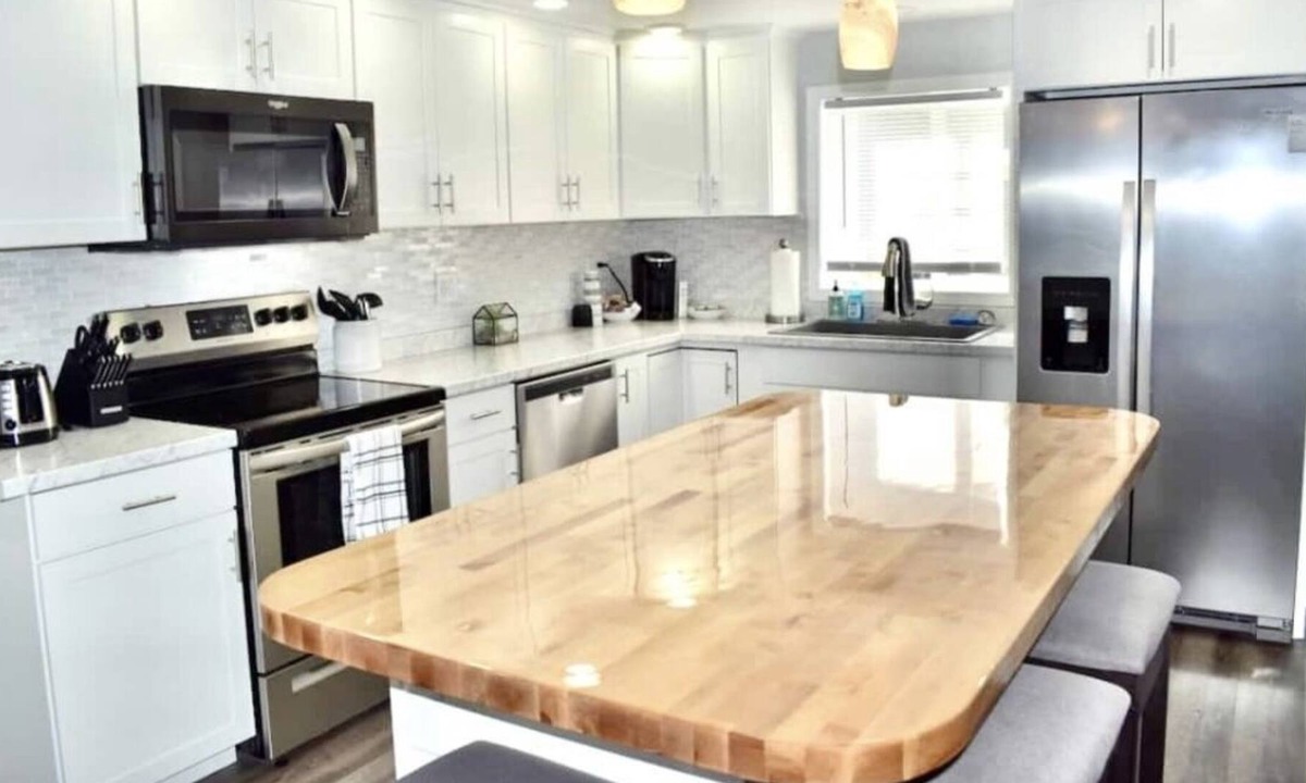 Norwich Apartment | Bright, Stylish & Super Clean