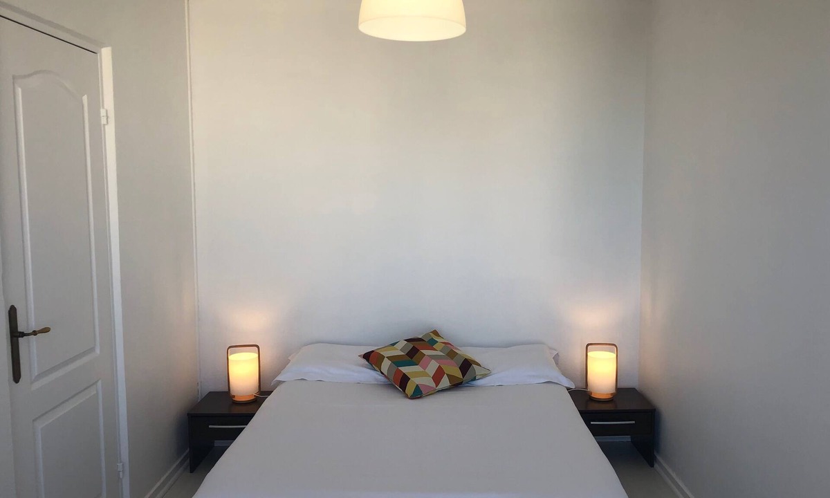Tours Apartment | Bright T2 overlooking Cher, 8mn from station & center