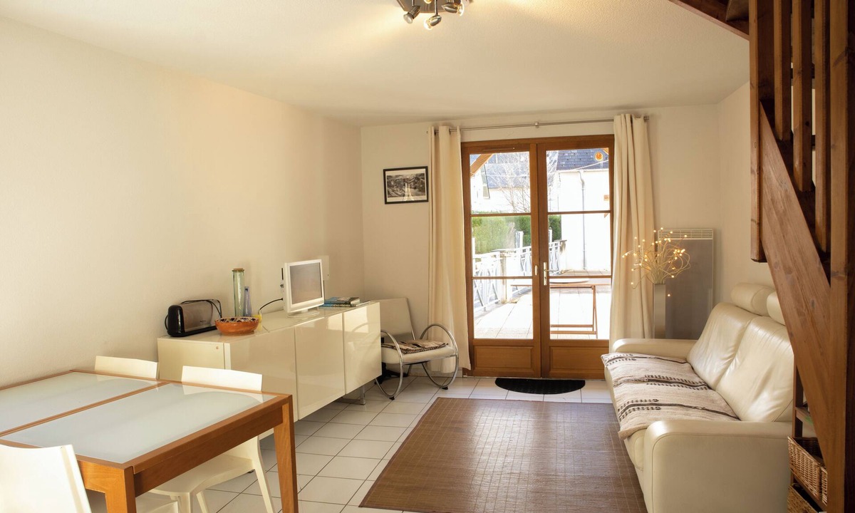 Luz-Saint-Sauveur Apartment | Bright triplex (3 bedrooms + 2 bathrooms) 70 m² with large terrace - guaranteed peace and quiet