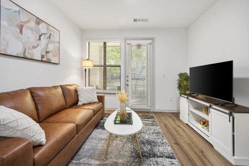 Frisco Apartment | Brighthaven Frisco Retreat with Pool & EV Parking