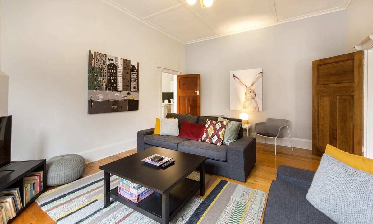 Brighton House | BRIGHTON HAVEN a self-contained modern bungalow