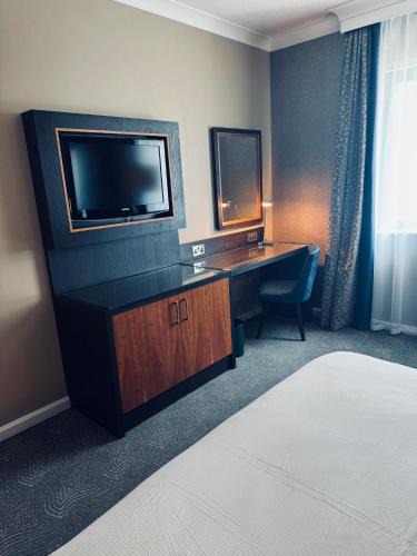 Cleveland Circle Hotel | Brighton place Hotel