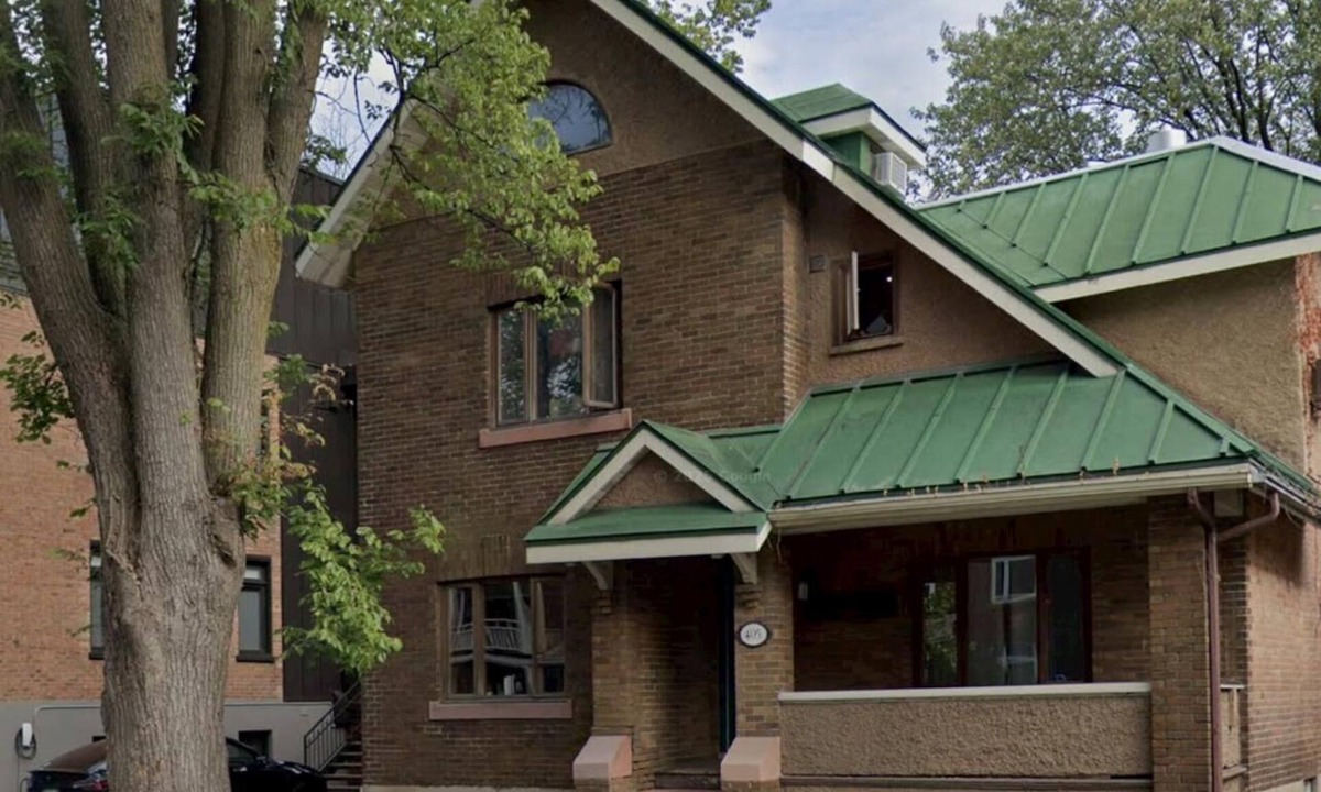 Montcalm Apartment | Brilliant 1-bedroom apartment with AC in charming Québec