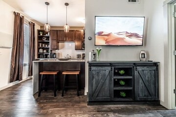 Downtown Apartment | briq215 in Bentonville
