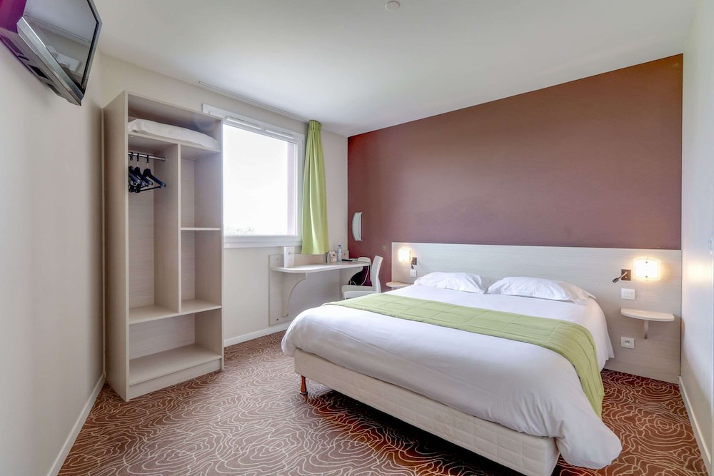 Saint-Onen-la-Chapelle Hotel | Brit Hotel L'Adresse