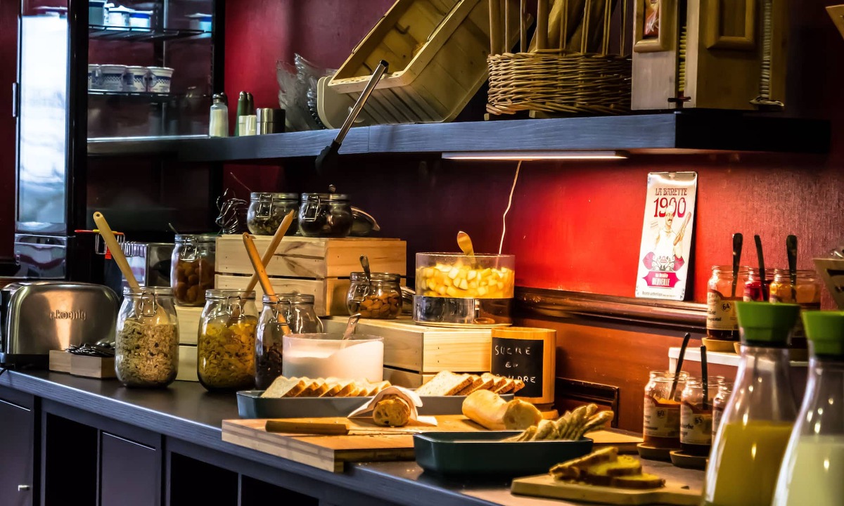 Landivisiau Hotel | Brit Hotel Au Relais du Vern