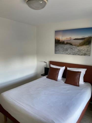 Cherbourg-en-Cotentin Hotel | Brit Hotel Cherbourg