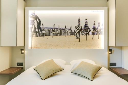 Zone Activite Nord-Ouest Hotel | Brit Hotel Caen Nord - Mémorial