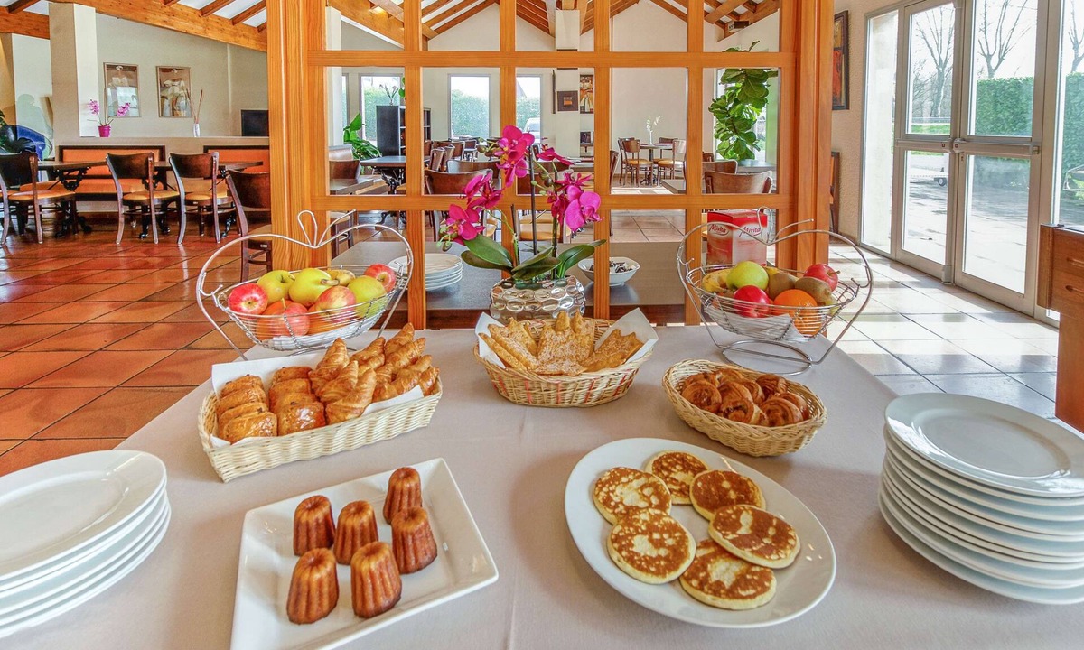 Castres Hotel | Brit Hotel Castres