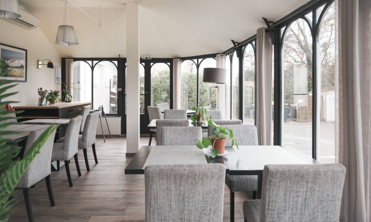 Morangis Hotel | BRIT HOTEL CONFORT ORLY MORANGIS