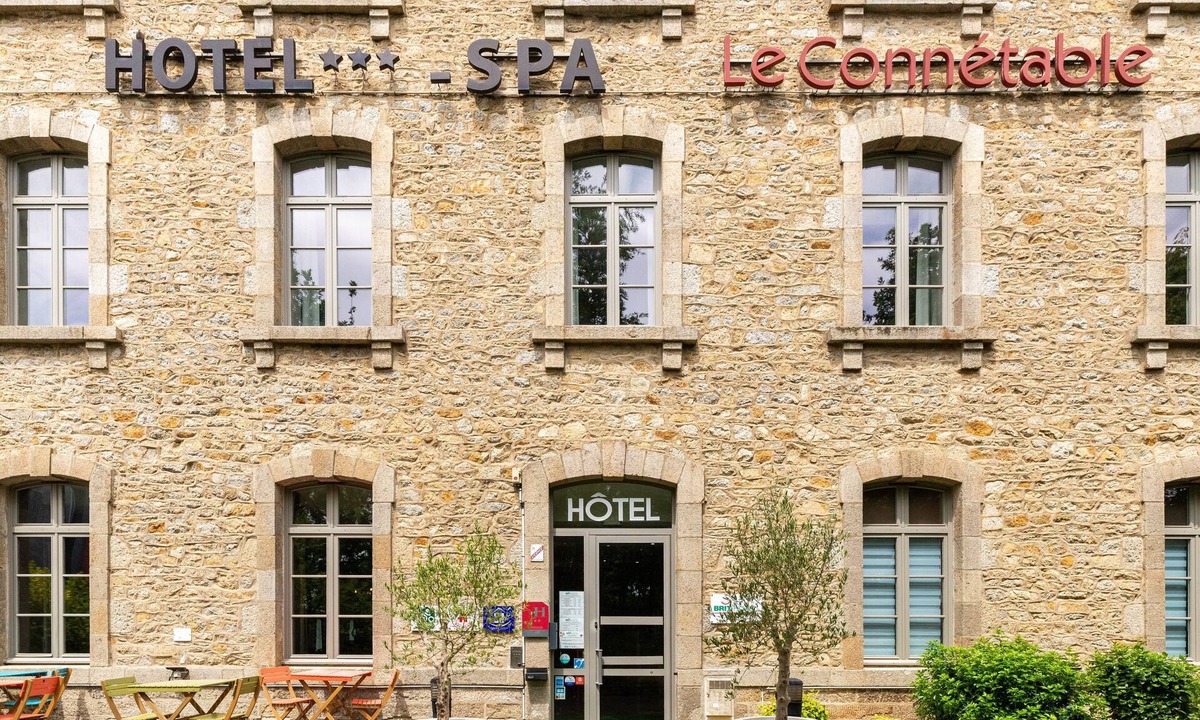 Dinan Hotel | Brit Hotel Dinan Le Connetable