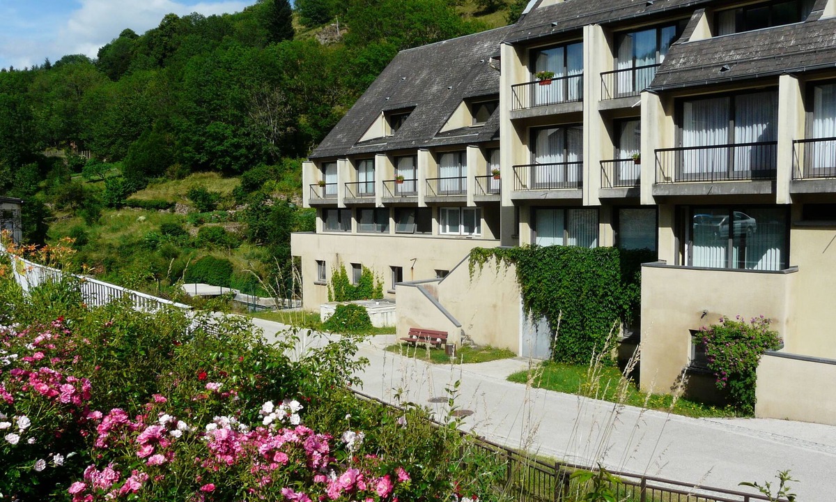 Chaudes-Aigues Hotel | Brit Hotel du Ban
