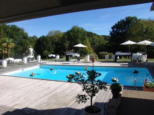 Salies-de-Bearn Hotel | Brit Hotel du Golf Le Lodge